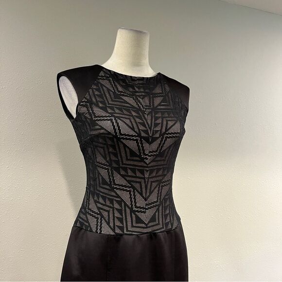 London Times Elegant Black Geometric print sleeveless formal Dress size 4 - Picture 3 of 12